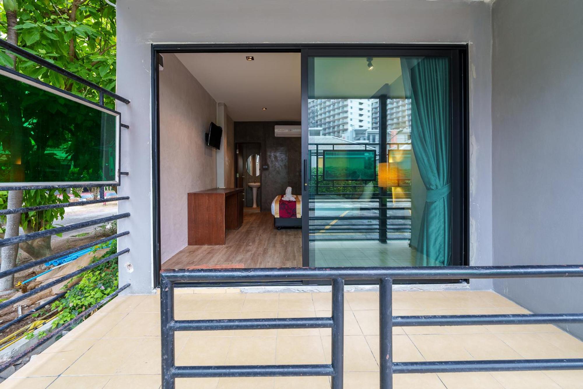 Villa Navin Beach Residence Jomtien Beach Exterior photo